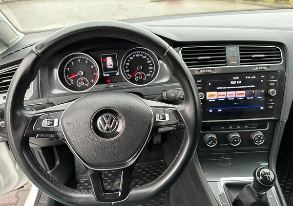 Volkswagen Golf cena 52900 przebieg: 179000, rok produkcji 2017 z Szczecin małe 121